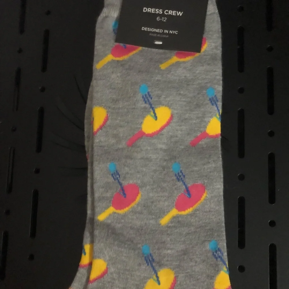 Ping pong lover fun Socks Men’s Gray Novelty Dress Crew Socks